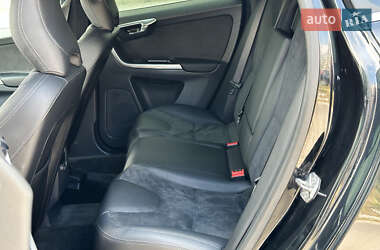 Внедорожник / Кроссовер Volvo XC60 2014 в 