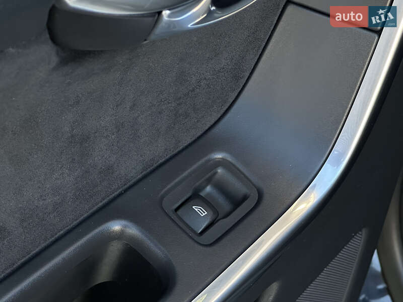 Внедорожник / Кроссовер Volvo XC60 2014 в Тернополе