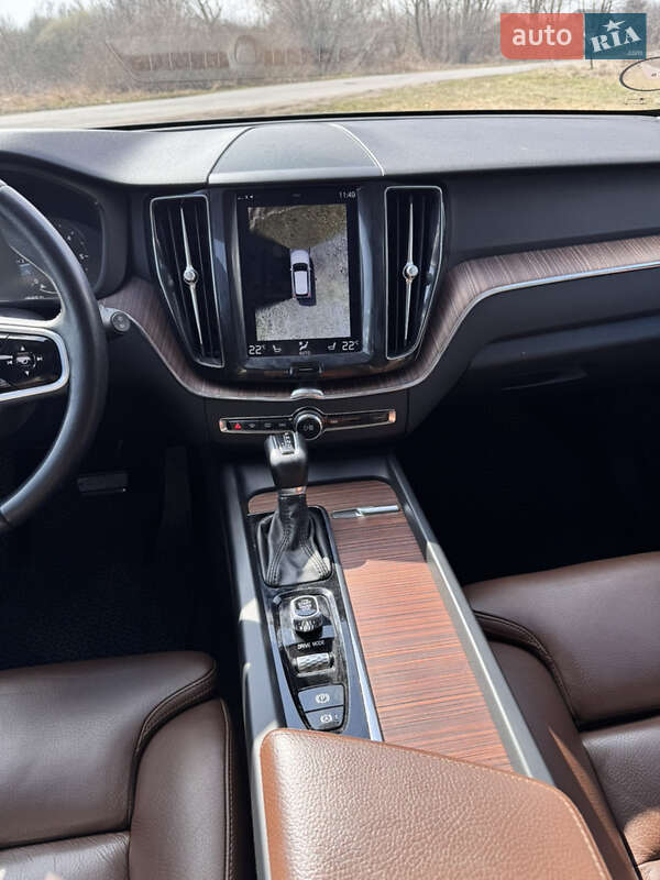 Внедорожник / Кроссовер Volvo XC60 2017 в Виннице фото 5 Внедорожник / Кроссовер Volvo XC60 2017 в Виннице