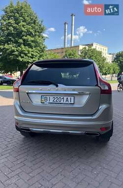 Внедорожник / Кроссовер Volvo XC60 2015 в 