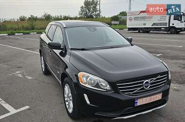 Внедорожник / Кроссовер Volvo XC60 2016 в 