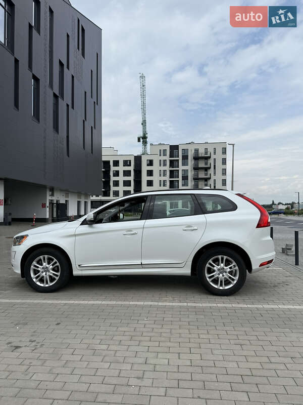 Внедорожник / Кроссовер Volvo XC60 2014 в Ровно