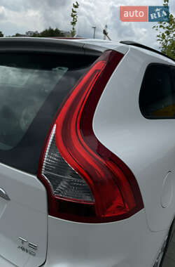Внедорожник / Кроссовер Volvo XC60 2014 в 