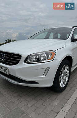 Внедорожник / Кроссовер Volvo XC60 2014 в 
