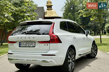 Внедорожник / Кроссовер Volvo XC60 2021 в 