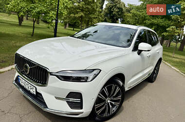 Внедорожник / Кроссовер Volvo XC60 2021 в 