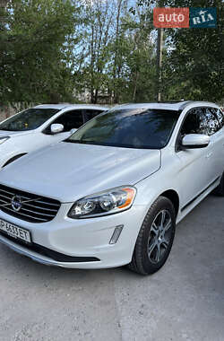 Внедорожник / Кроссовер Volvo XC60 2014 в Запорожье