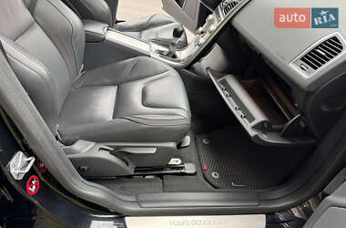 Внедорожник / Кроссовер Volvo XC60 2015 в 