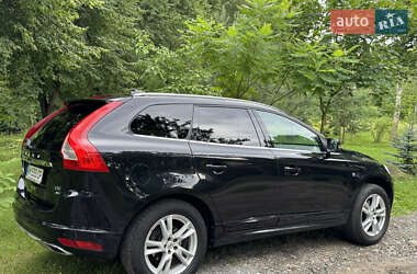 Внедорожник / Кроссовер Volvo XC60 2015 в 