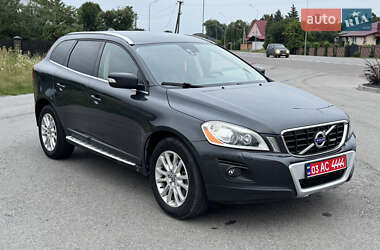 Внедорожник / Кроссовер Volvo XC60 2009 в 