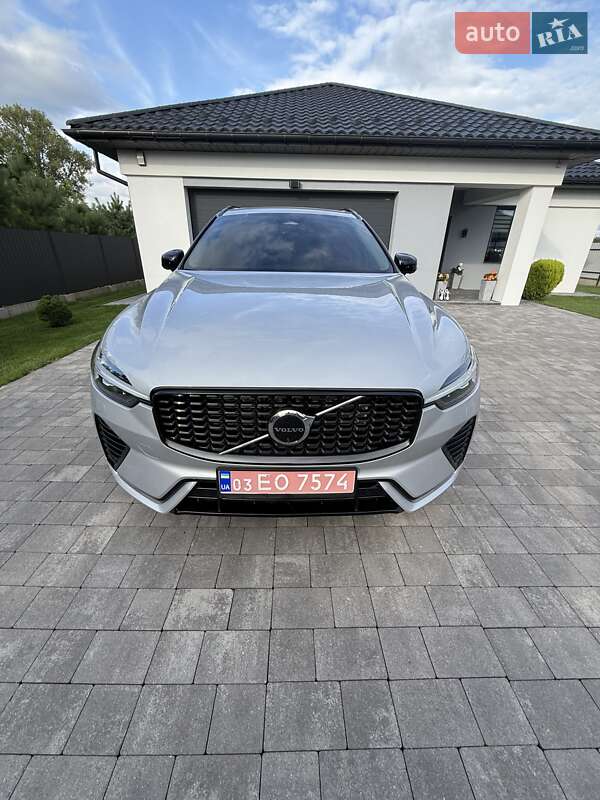 Внедорожник / Кроссовер Volvo XC60 2023 в Самборе