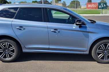 Позашляховик / Кросовер Volvo XC60 2017 в 
