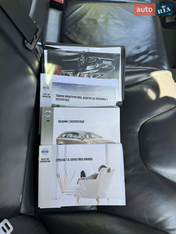 Внедорожник / Кроссовер Volvo XC60 2013 в Киеве