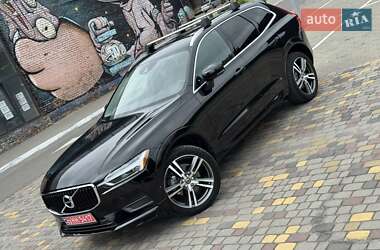 Внедорожник / Кроссовер Volvo XC60 2018 в 