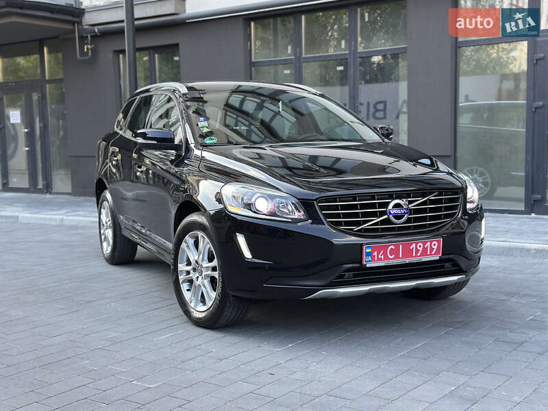 Внедорожник / Кроссовер Volvo XC60 2013 в 