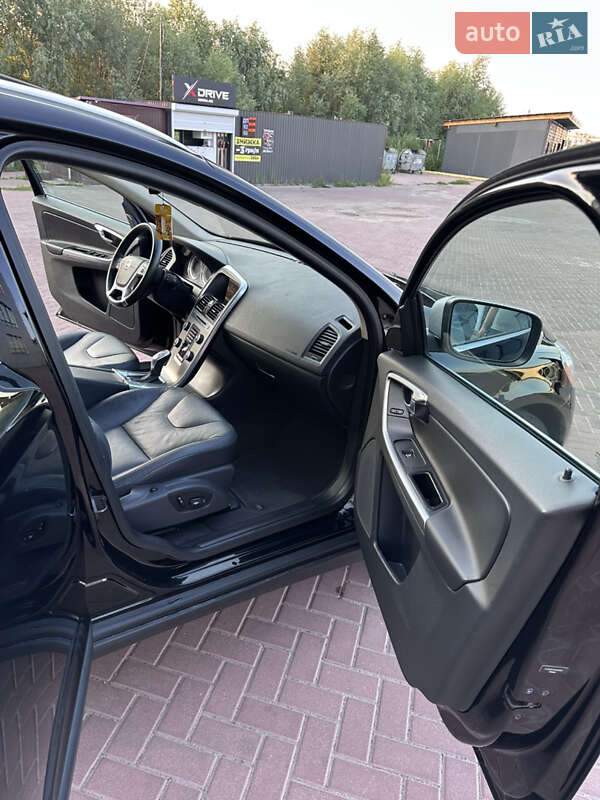 Внедорожник / Кроссовер Volvo XC60 2012 в Ровно фото 68 Внедорожник / Кроссовер Volvo XC60 2012 в Ровно