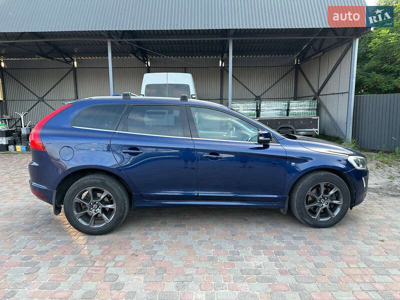 Внедорожник / Кроссовер Volvo XC60 2014 в Сарнах
