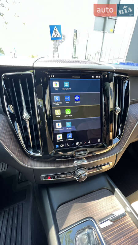 Позашляховик / Кросовер Volvo XC60 2021 в Львові фото 20 Позашляховик / Кросовер Volvo XC60 2021 в Львові