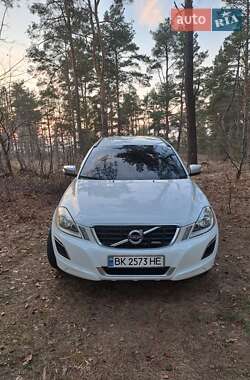 Внедорожник / Кроссовер Volvo XC60 2010 в 