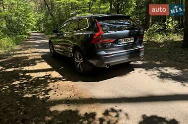 Внедорожник / Кроссовер Volvo XC60 2021 в 