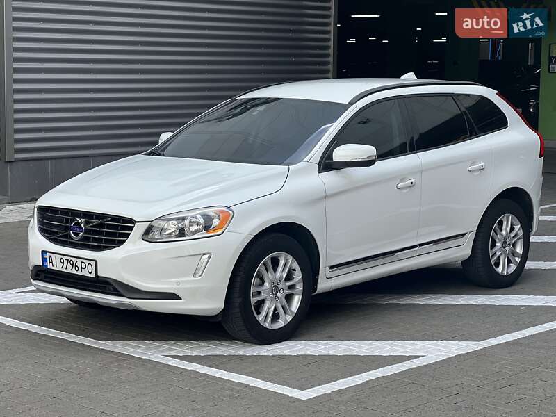 Внедорожник / Кроссовер Volvo XC60 2015 в Киеве
