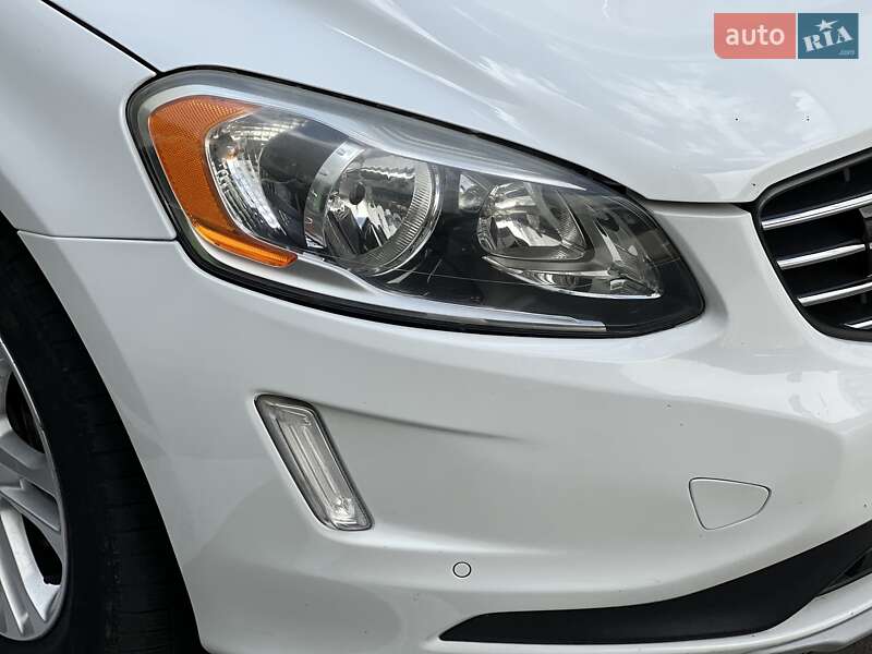 Внедорожник / Кроссовер Volvo XC60 2015 в Киеве