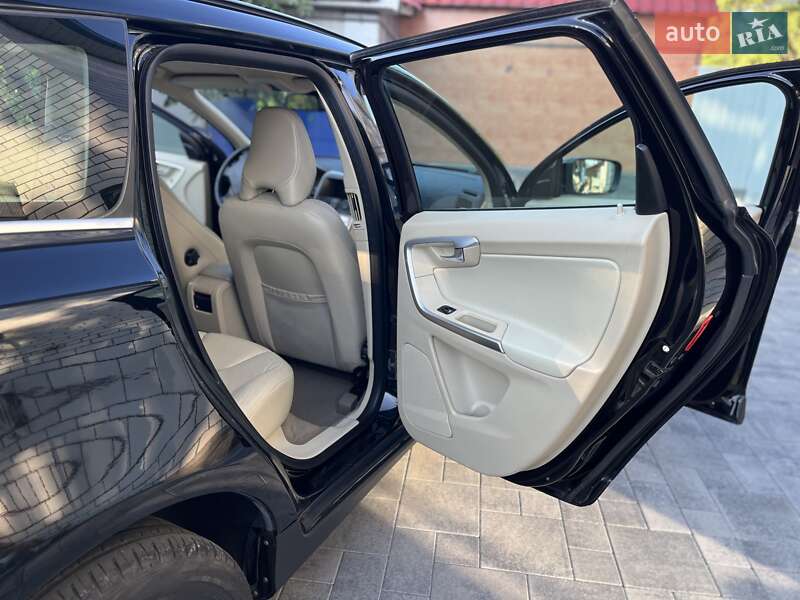 Внедорожник / Кроссовер Volvo XC60 2009 в Днепре фото 42 Внедорожник / Кроссовер Volvo XC60 2009 в Днепре