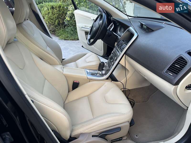 Внедорожник / Кроссовер Volvo XC60 2009 в Днепре фото 46 Внедорожник / Кроссовер Volvo XC60 2009 в Днепре