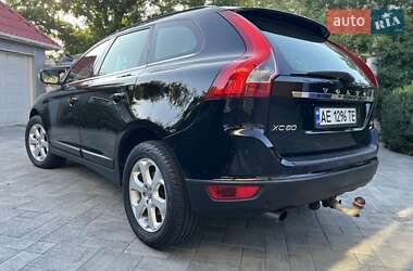 Внедорожник / Кроссовер Volvo XC60 2009 в 