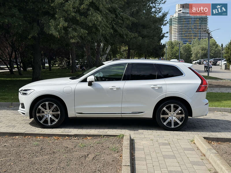 Внедорожник / Кроссовер Volvo XC60 2020 в Днепре