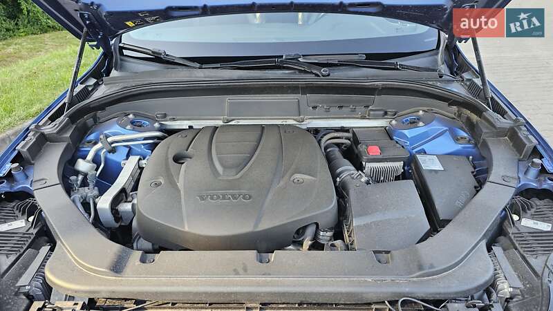 Внедорожник / Кроссовер Volvo XC60 2018 в Бродах