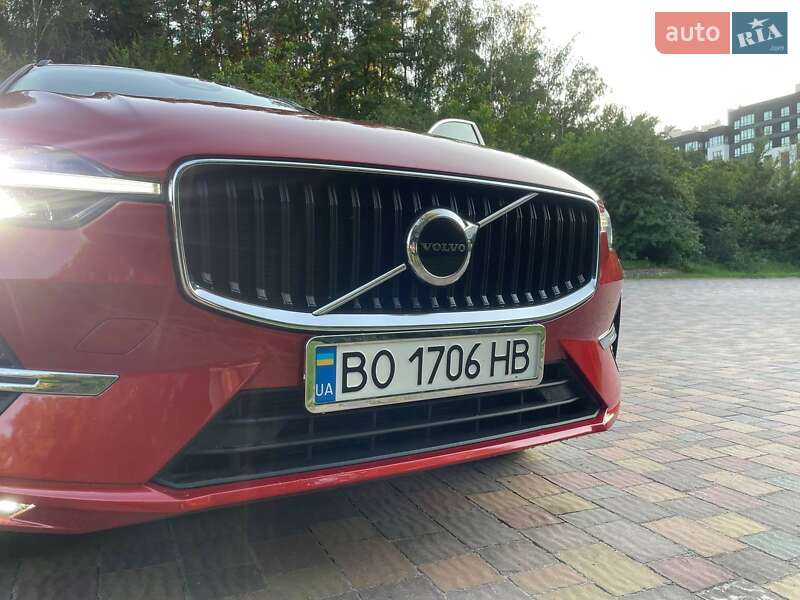 Внедорожник / Кроссовер Volvo XC60 2022 в Тернополе