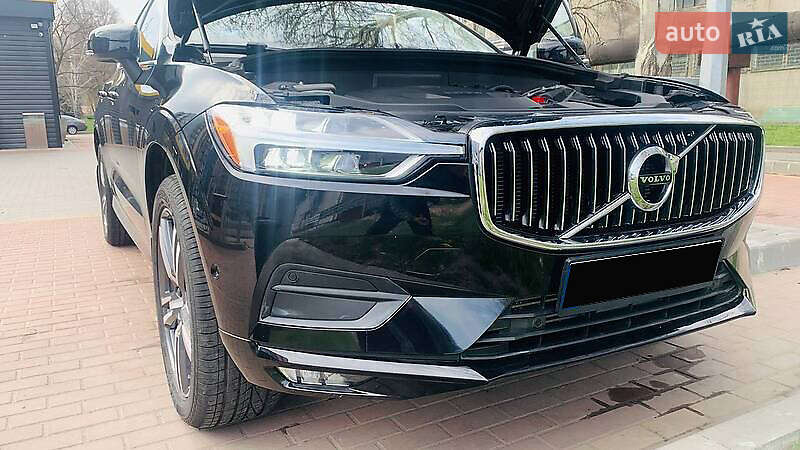 Внедорожник / Кроссовер Volvo XC60 2018 в Киеве