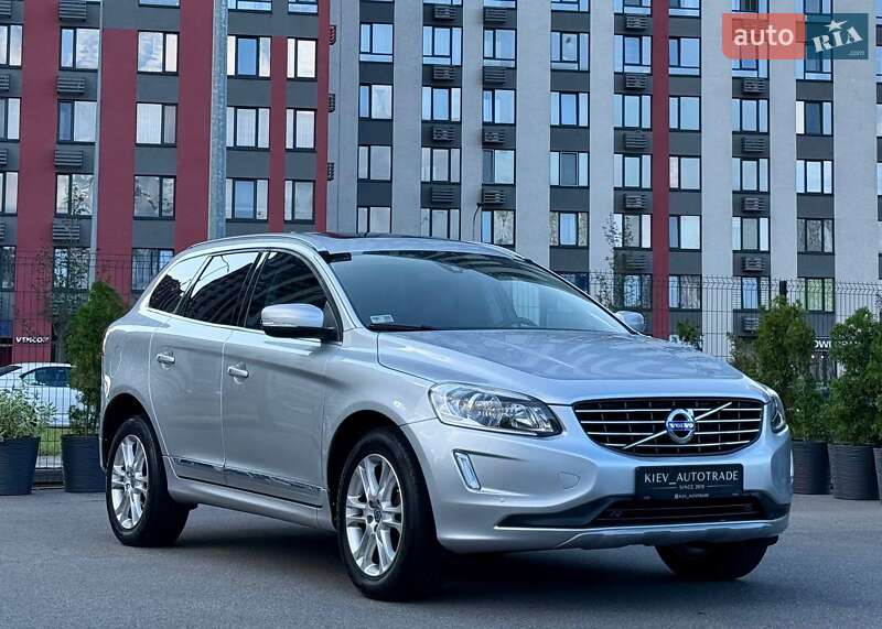 Внедорожник / Кроссовер Volvo XC60 2015 в Киеве