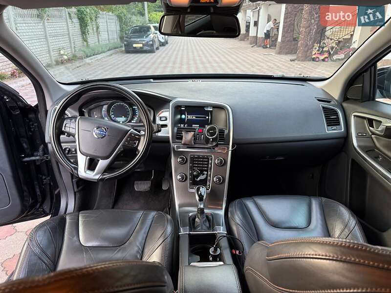 Внедорожник / Кроссовер Volvo XC60 2014 в Львове