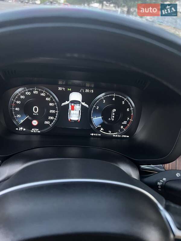 Внедорожник / Кроссовер Volvo XC60 2019 в Николаеве