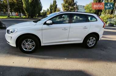 Внедорожник / Кроссовер Volvo XC60 2013 в 