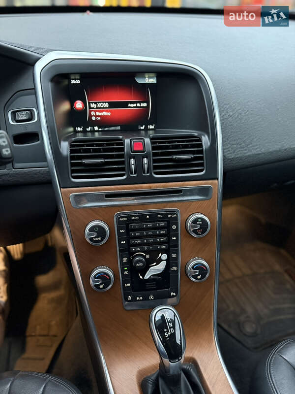 Внедорожник / Кроссовер Volvo XC60 2016 в Львове фото 8 Внедорожник / Кроссовер Volvo XC60 2016 в Львове