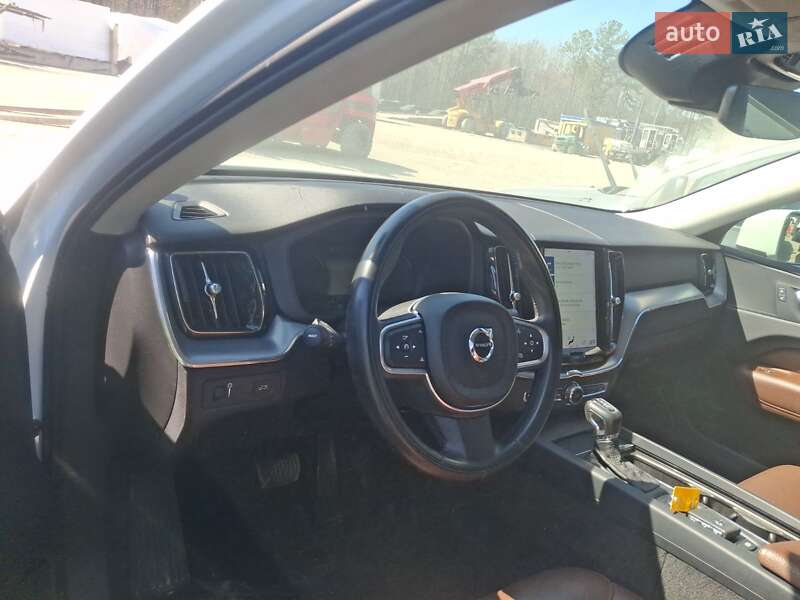 Внедорожник / Кроссовер Volvo XC60 2018 в Житомире