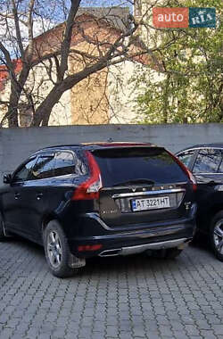 Внедорожник / Кроссовер Volvo XC60 2017 в 