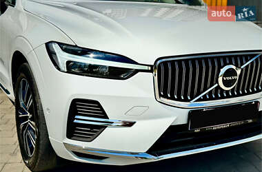 Позашляховик / Кросовер Volvo XC60 2022 в Івано-Франківську