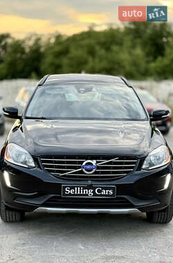 Внедорожник / Кроссовер Volvo XC60 2017 в 
