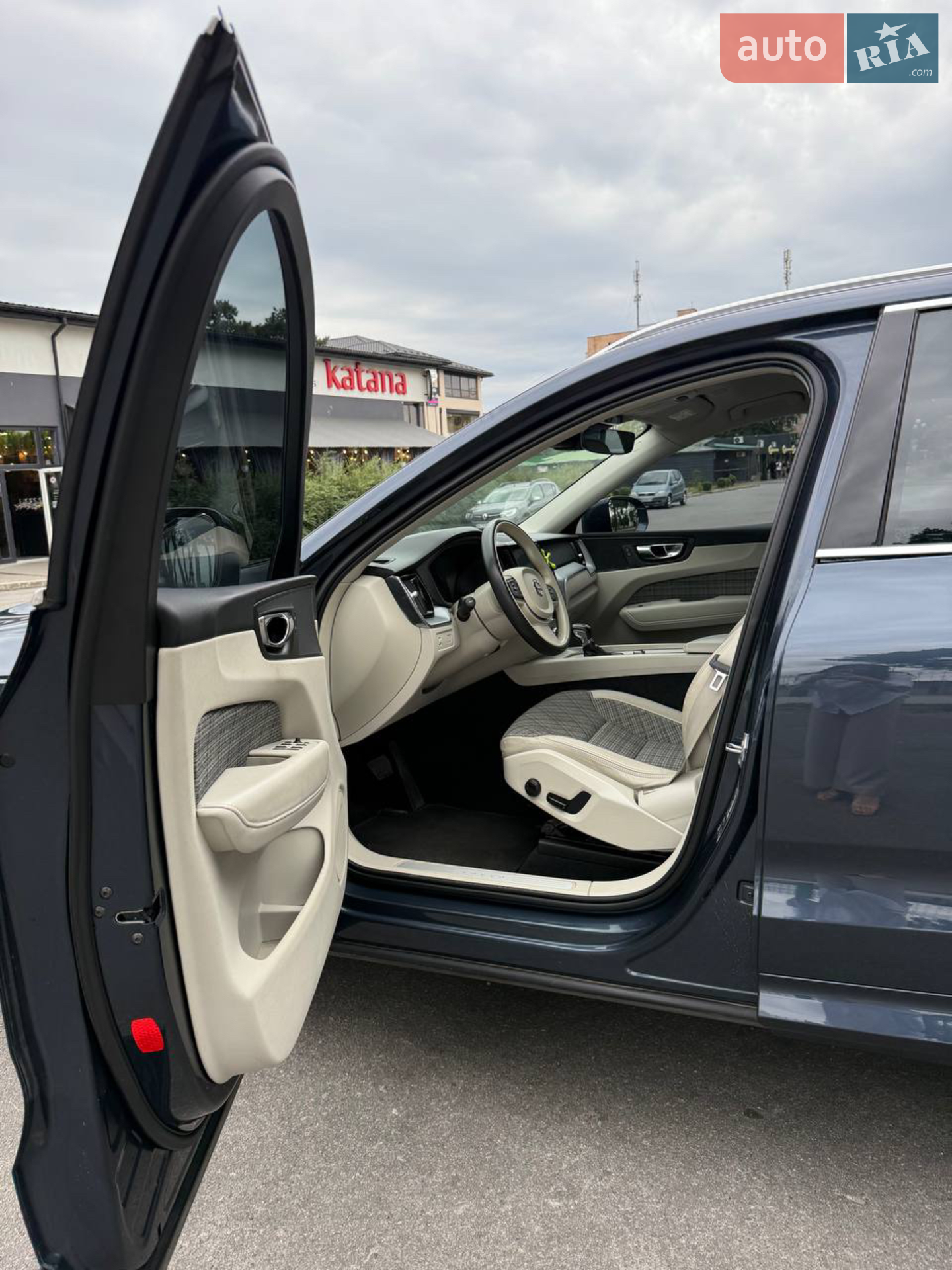 2020 Volvo XC60 - мініатюра 6