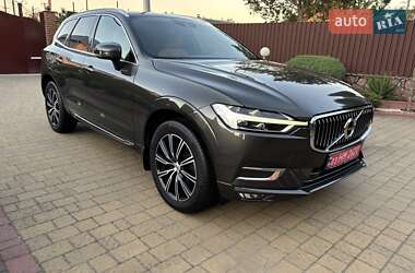 Внедорожник / Кроссовер Volvo XC60 2019 в 