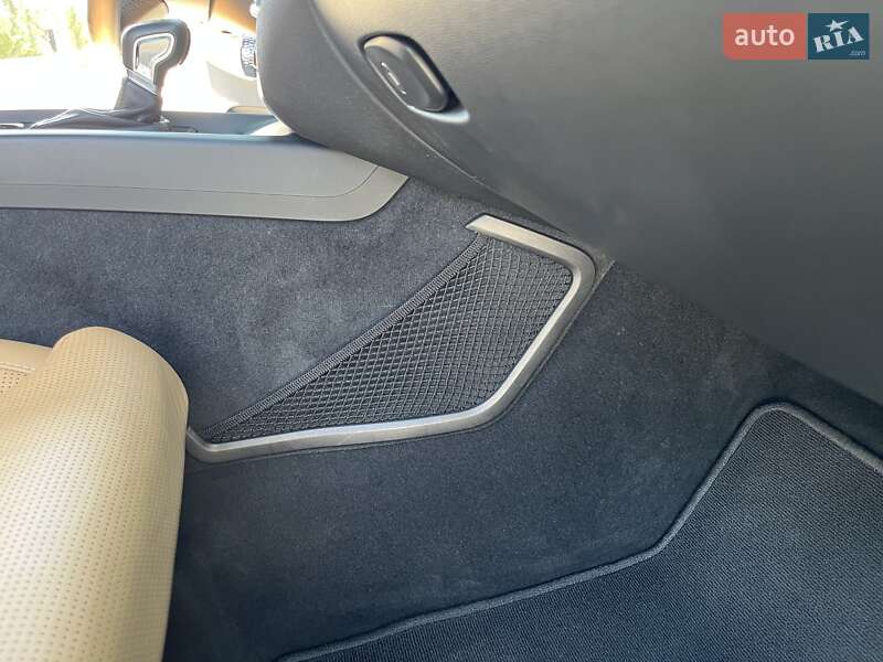 Внедорожник / Кроссовер Volvo XC60 2017 в Киеве фото 24 Внедорожник / Кроссовер Volvo XC60 2017 в Киеве