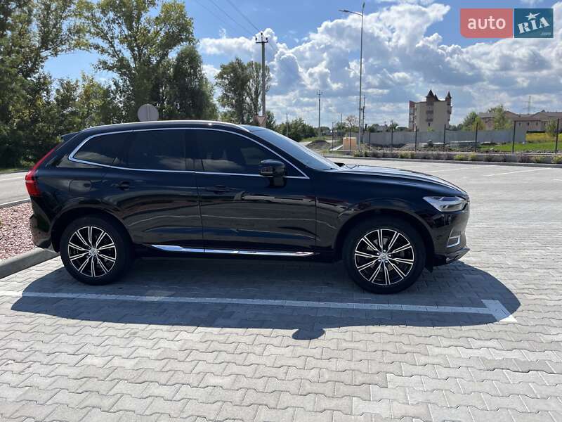 Внедорожник / Кроссовер Volvo XC60 2017 в Киеве фото 4 Внедорожник / Кроссовер Volvo XC60 2017 в Киеве