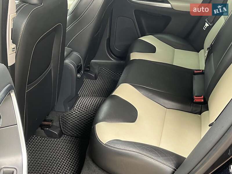 Внедорожник / Кроссовер Volvo XC60 2016 в Киеве