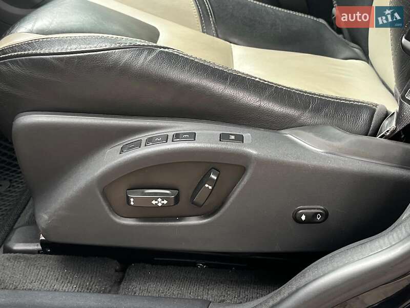 Внедорожник / Кроссовер Volvo XC60 2016 в Киеве