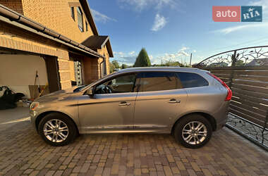 Внедорожник / Кроссовер Volvo XC60 2014 в 