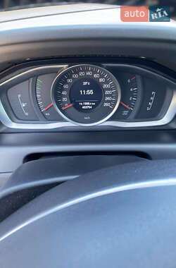 Внедорожник / Кроссовер Volvo XC60 2014 в 